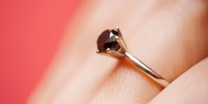 Read more about the article Are Black Diamonds Real ? Yes, And Here’s How They Form