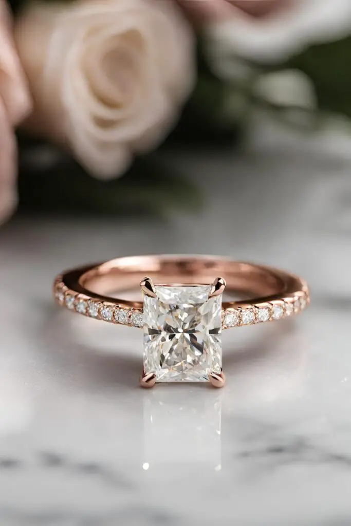 Read more about the article Our Favorite 17 Radiant Cut Engagement Rings