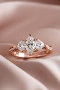 Read more about the article 21 Stunning Three Stone Engagement Rings